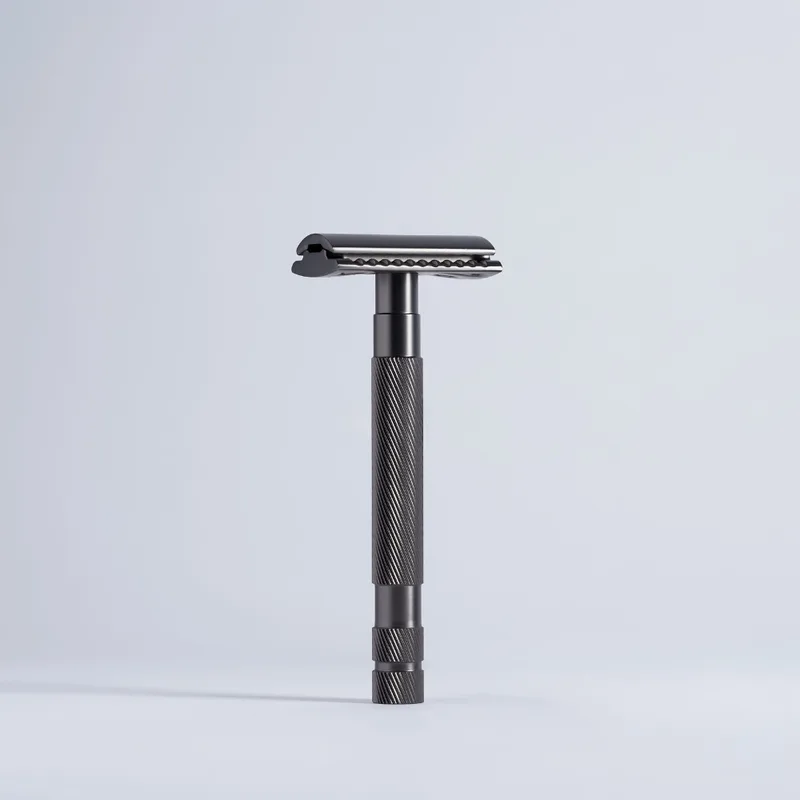 Plisson 1808 Rasoir de sûreté Essentiel Acier Noir, tête fermée